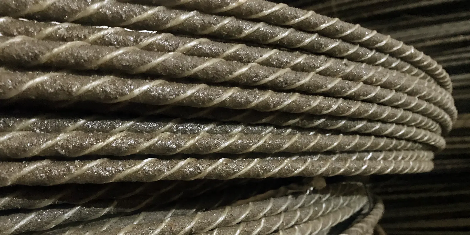 Покрытие «Бетон-контакт» для стеклопластиковой арматуры